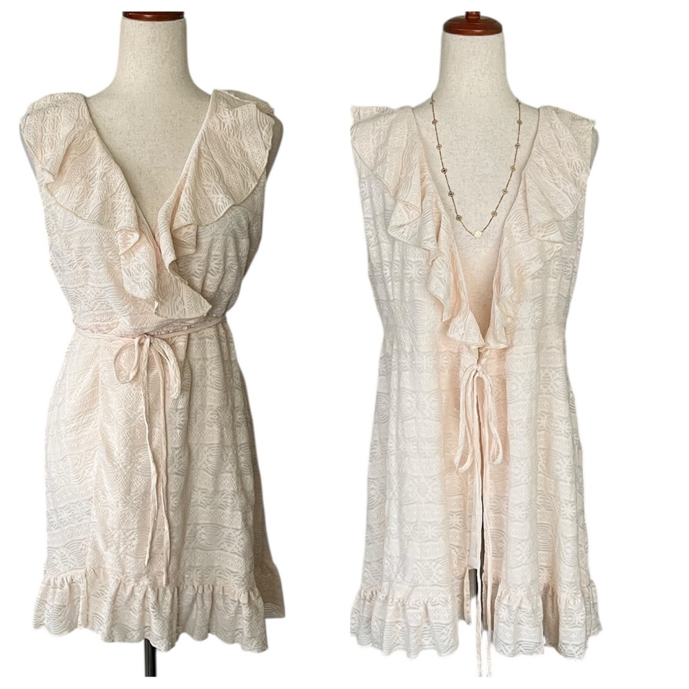 Sucrefas Cream lace wrap dress or cardigan
